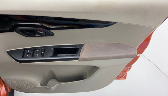 2016 Mahindra Kuv100 K6 D 6 STR, Diesel, Manual, 58,930 km, Driver Side Door Panels Control