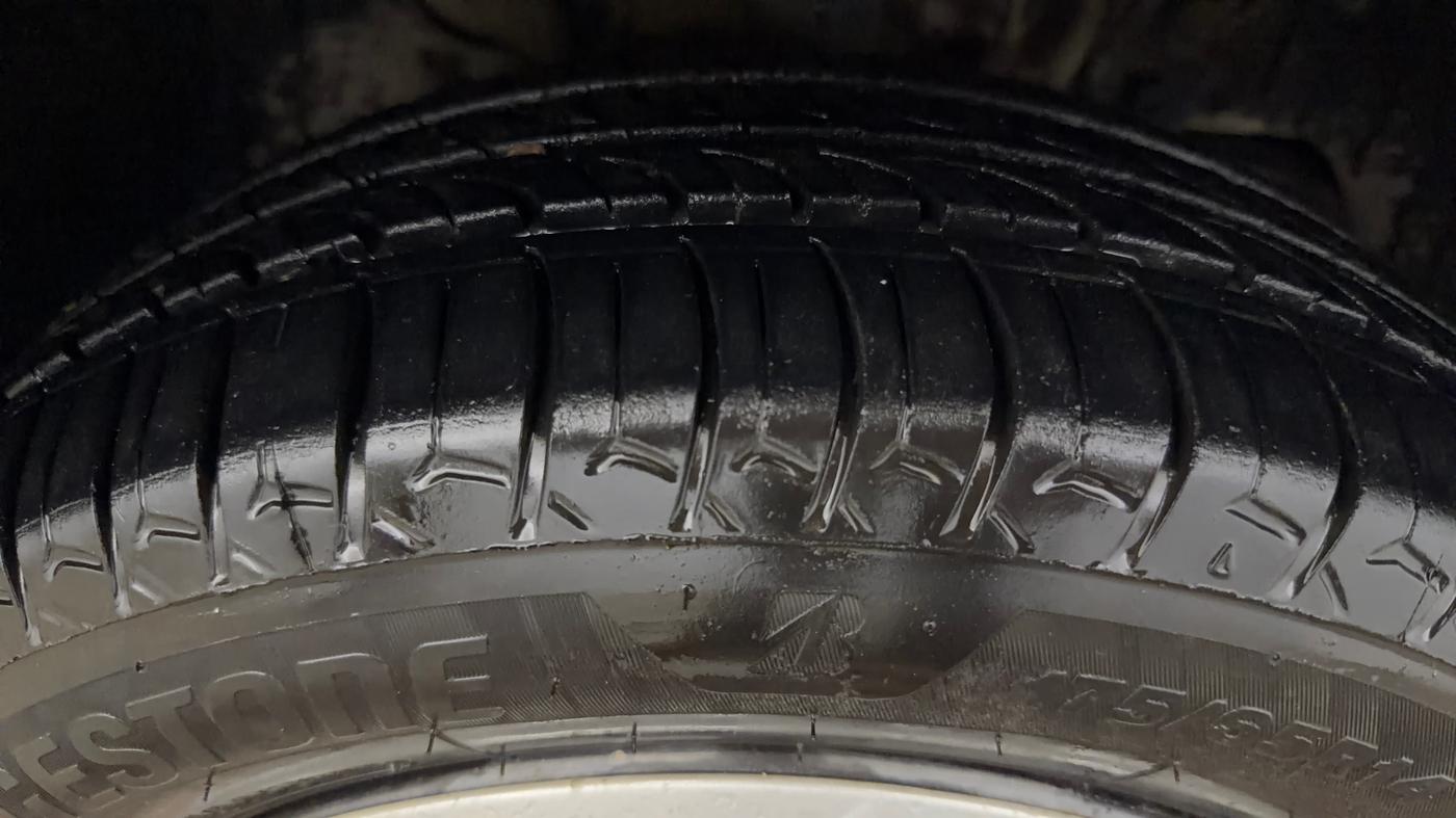 2018 Tata Tiago XTA PETROL, Petrol, Automatic, 58,257 km, Right Front Tyre Tread