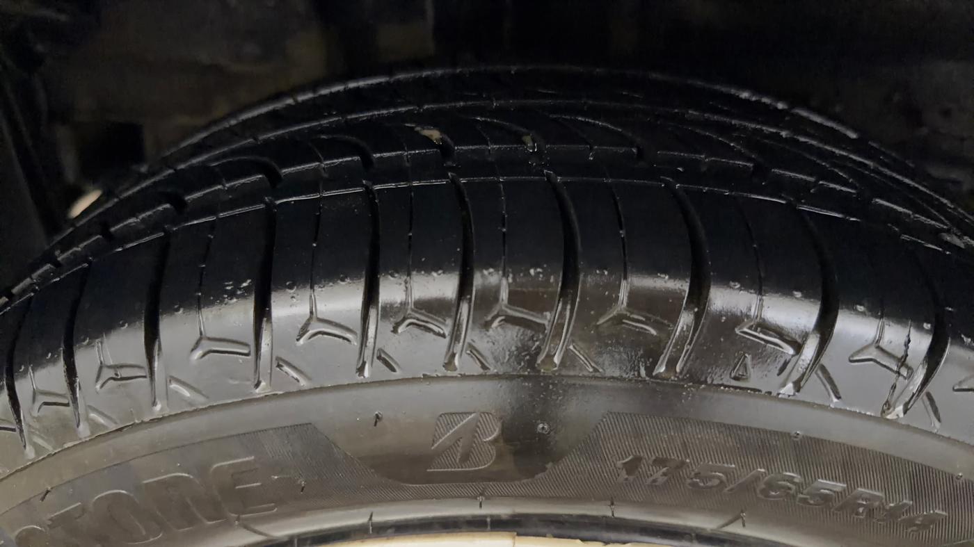 2018 Tata Tiago XTA PETROL, Petrol, Automatic, 58,257 km, Right Rear Tyre Tread