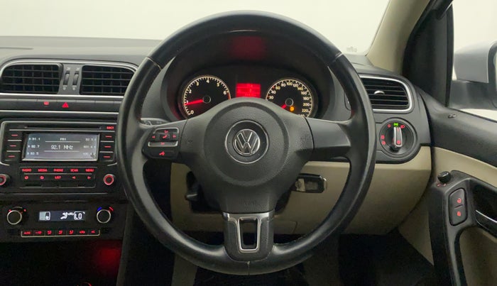 2013 Volkswagen Polo HIGHLINE1.2L, Petrol, Manual, 34,416 km, Steering Wheel Close Up