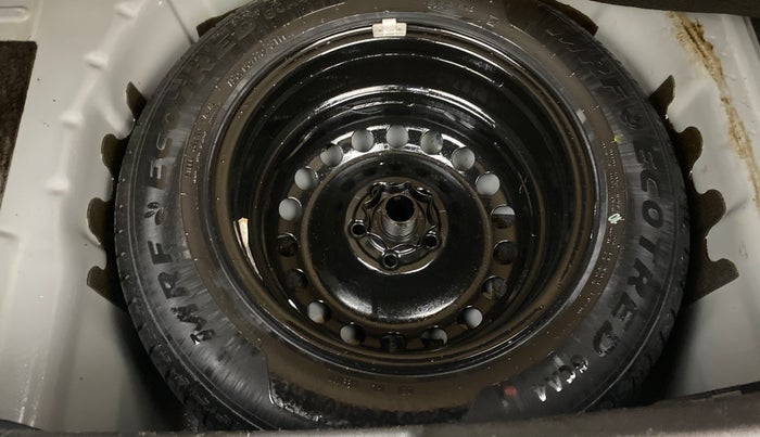 2023 Volkswagen TAIGUN Topline 1.0 TSI MT (Electric Seats), Petrol, Manual, 32,049 km, Spare Tyre