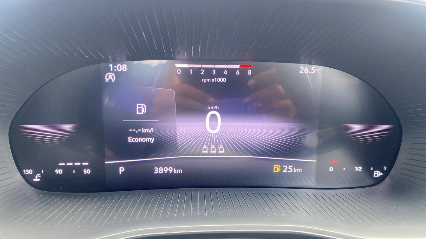2025 Skoda Kylaq Signature Plus AT, Petrol, Automatic, 3,899 km, Odometer Image
