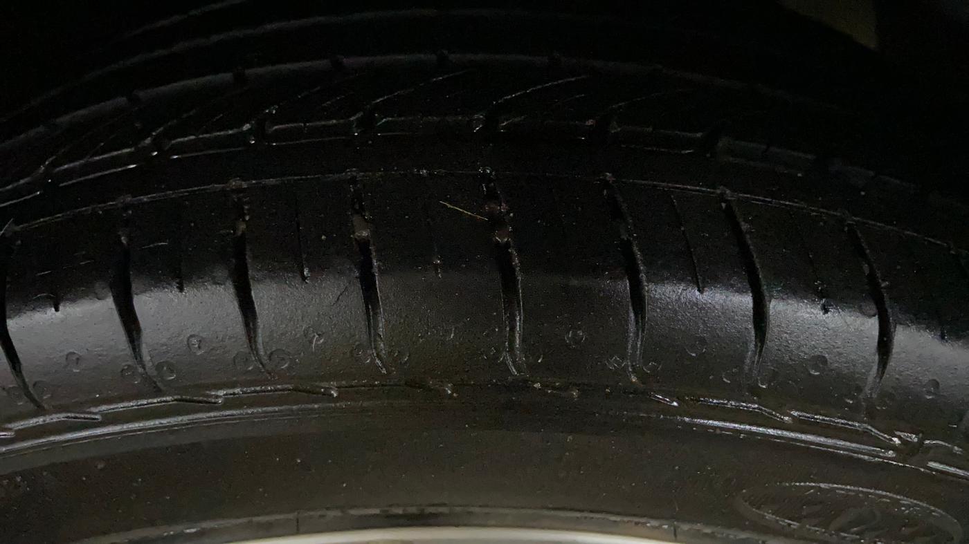 2017 Tata NEXON XM PETROL, Petrol, Manual, 50,490 km, Left Rear Tyre Tread