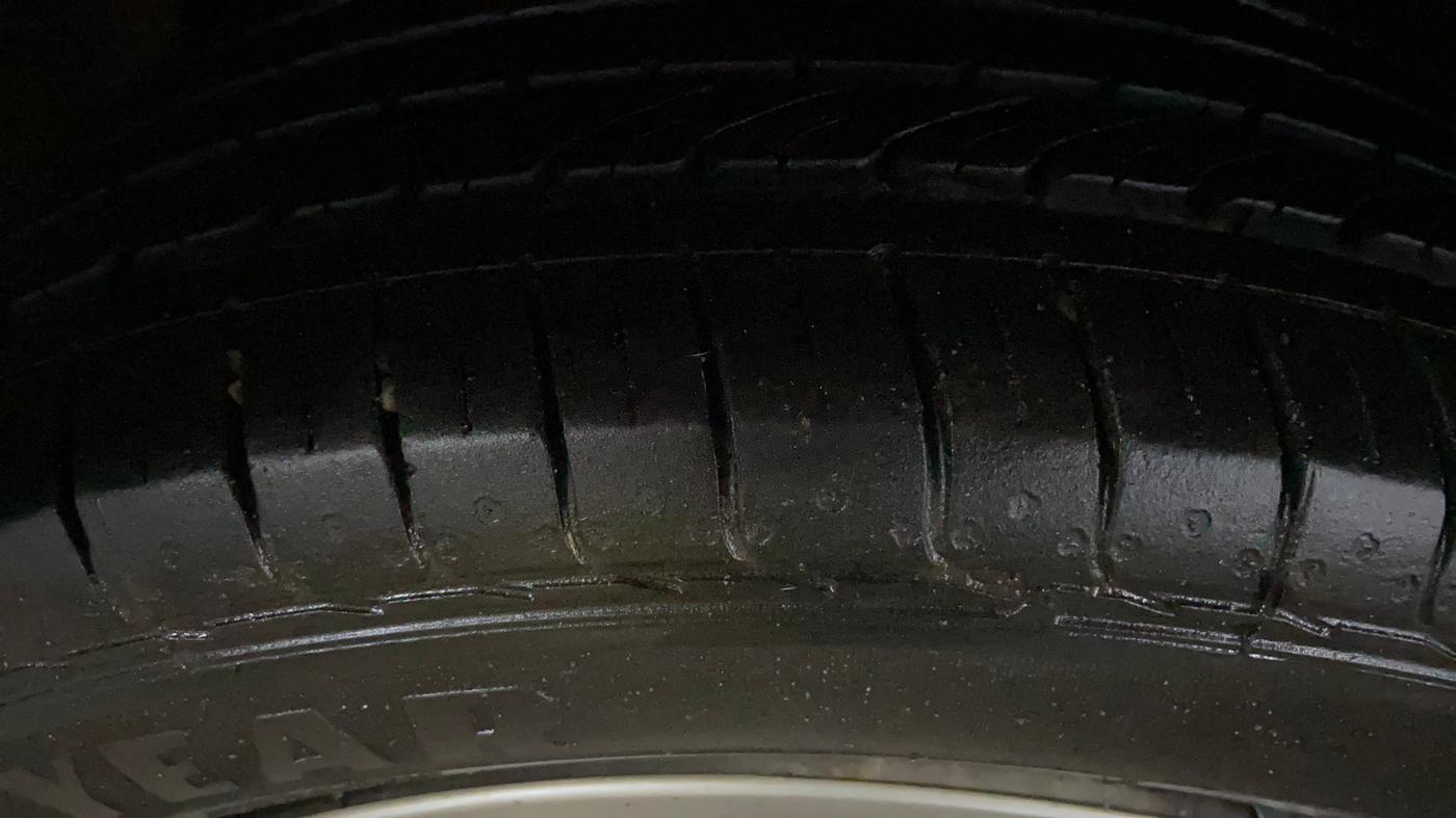2017 Tata NEXON XM PETROL, Petrol, Manual, 50,490 km, Right Rear Tyre Tread