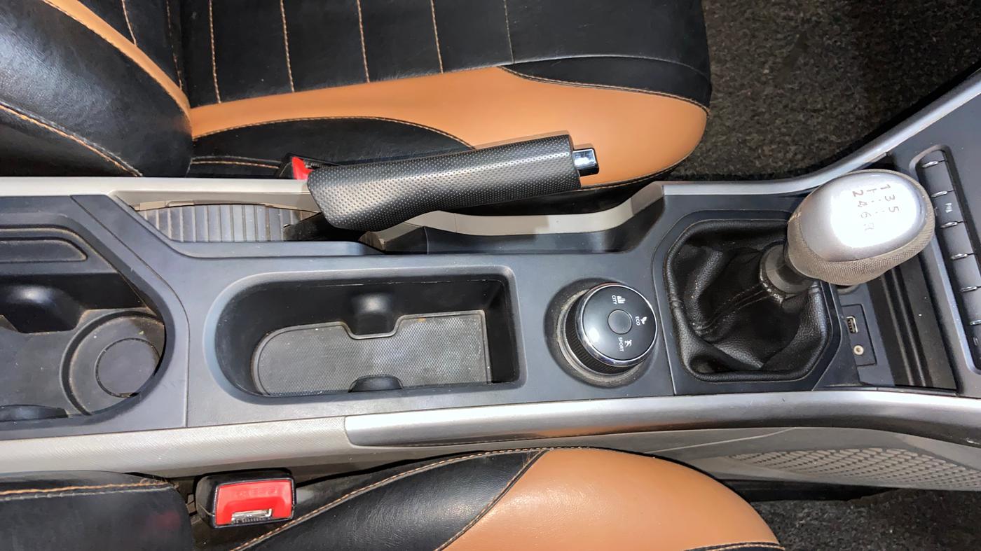 2017 Tata NEXON XM PETROL, Petrol, Manual, 50,490 km, Gear Lever