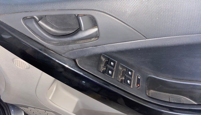 2017 Tata NEXON XM PETROL, Petrol, Manual, 50,483 km, Driver Side Door Panels Control