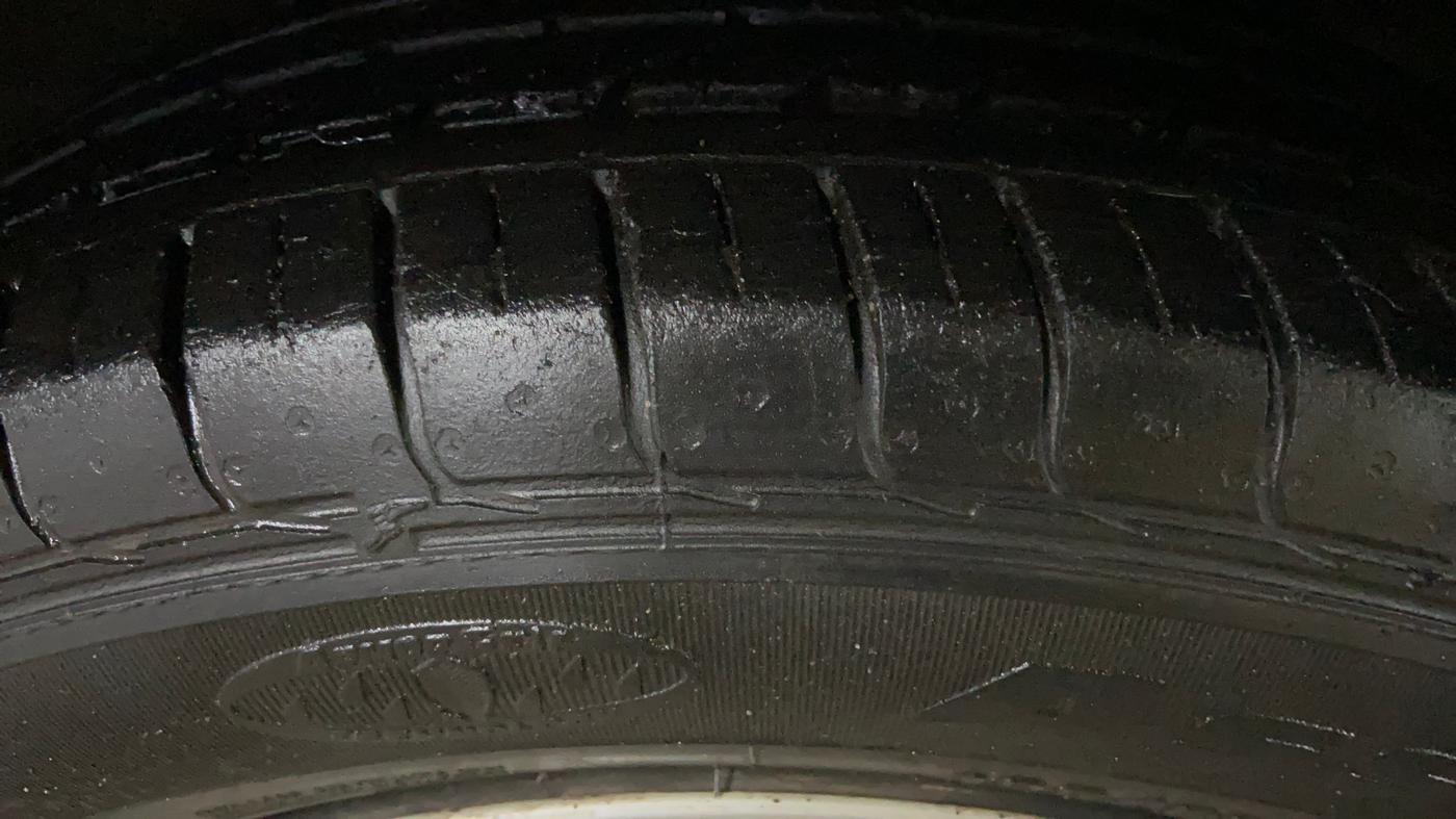 2017 Tata NEXON XM PETROL, Petrol, Manual, 50,490 km, Left Front Tyre Tread
