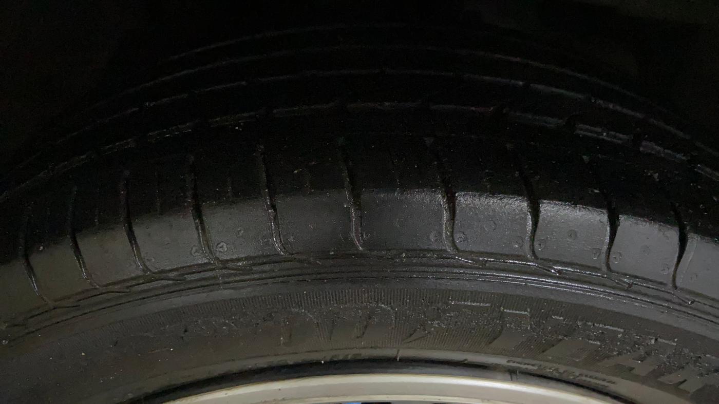 2017 Tata NEXON XM PETROL, Petrol, Manual, 50,490 km, Right Front Tyre Tread