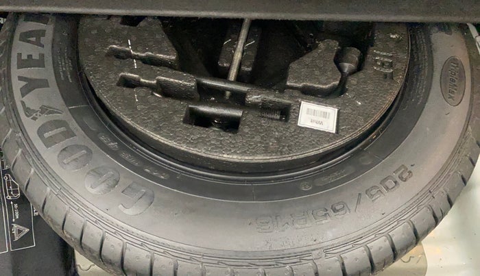 2019 Hyundai Creta E PLUS 1.6 PETROL, Petrol, Manual, 61,822 km, Spare Tyre