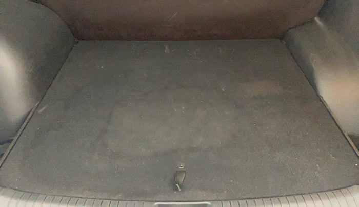 2019 Hyundai Creta E PLUS 1.6 PETROL, Petrol, Manual, 61,822 km, Boot Inside