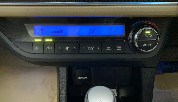 2014 Toyota Corolla Altis G AT PETROL, Petrol, Automatic, 77,470 km, Automatic Climate Control