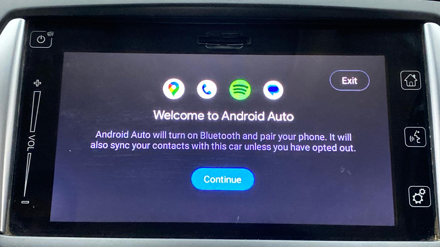 2016 Maruti Ciaz ZXI+ AT, CNG, Automatic, 87,335 km, Apple CarPlay and Android Auto
