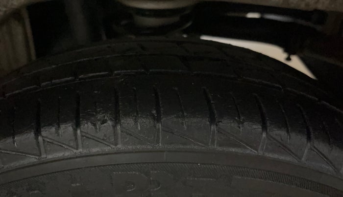 2022 Maruti Alto LXI O, Petrol, Manual, 39,557 km, Left Rear Tyre Tread