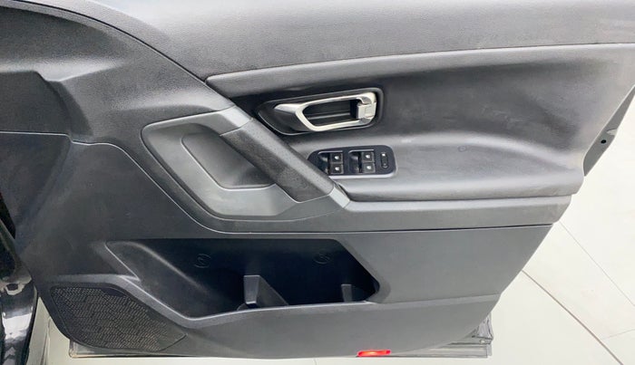 2019 Tata Harrier XZ DARK EDITION, Diesel, Manual, 56,115 km, Driver Side Door Panels Control