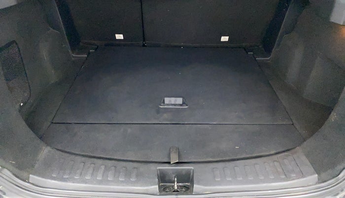 2019 Tata Harrier XZ DARK EDITION, Diesel, Manual, 56,115 km, Boot Inside