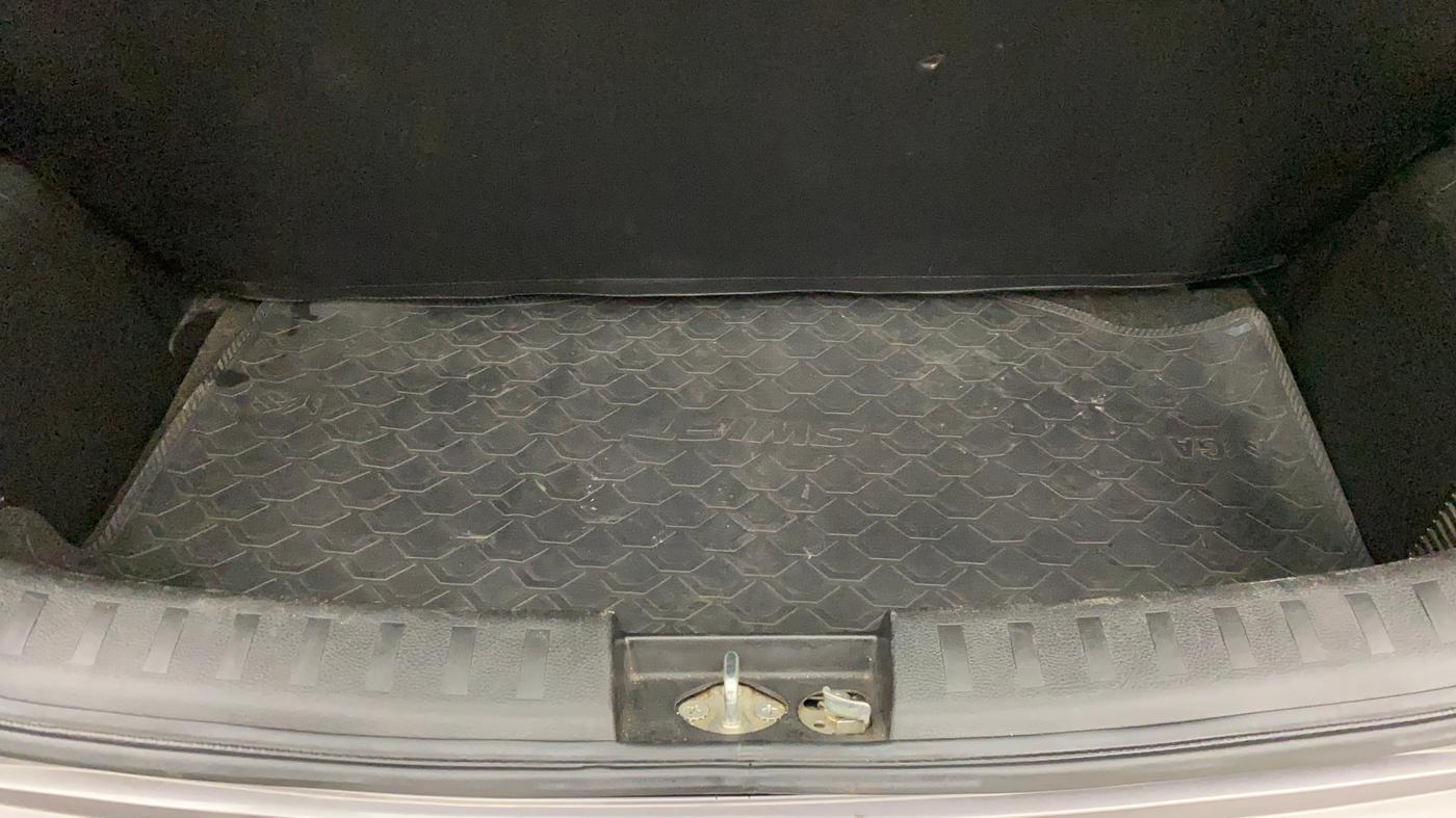 2014 Maruti Swift VXI, Petrol, Manual, 65,961 km, Boot Inside