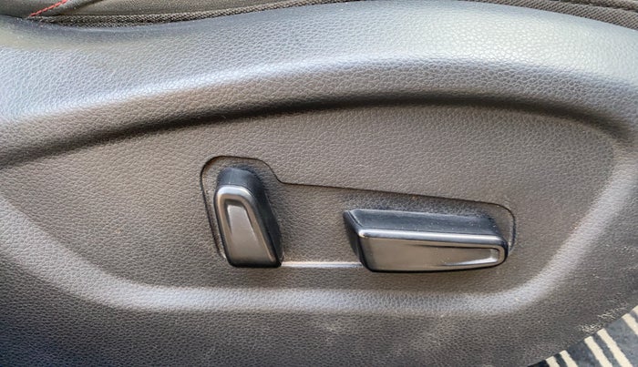 2019 KIA SELTOS GTX PLUS 1.4 PETROL, Petrol, Manual, 66,226 km, Driver Side Adjustment Panel