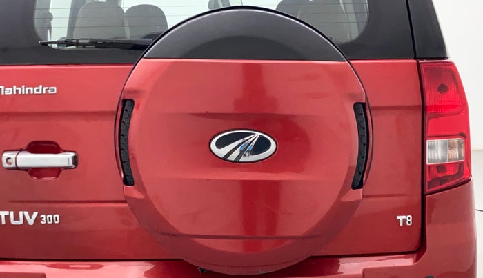2016 Mahindra TUV300 T8, Diesel, Manual, 61,756 km, Spare Tyre