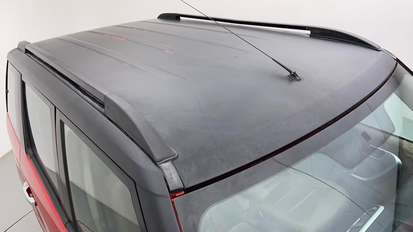 2016 Mahindra TUV300 T8, Diesel, Manual, 61,756 km, Roof