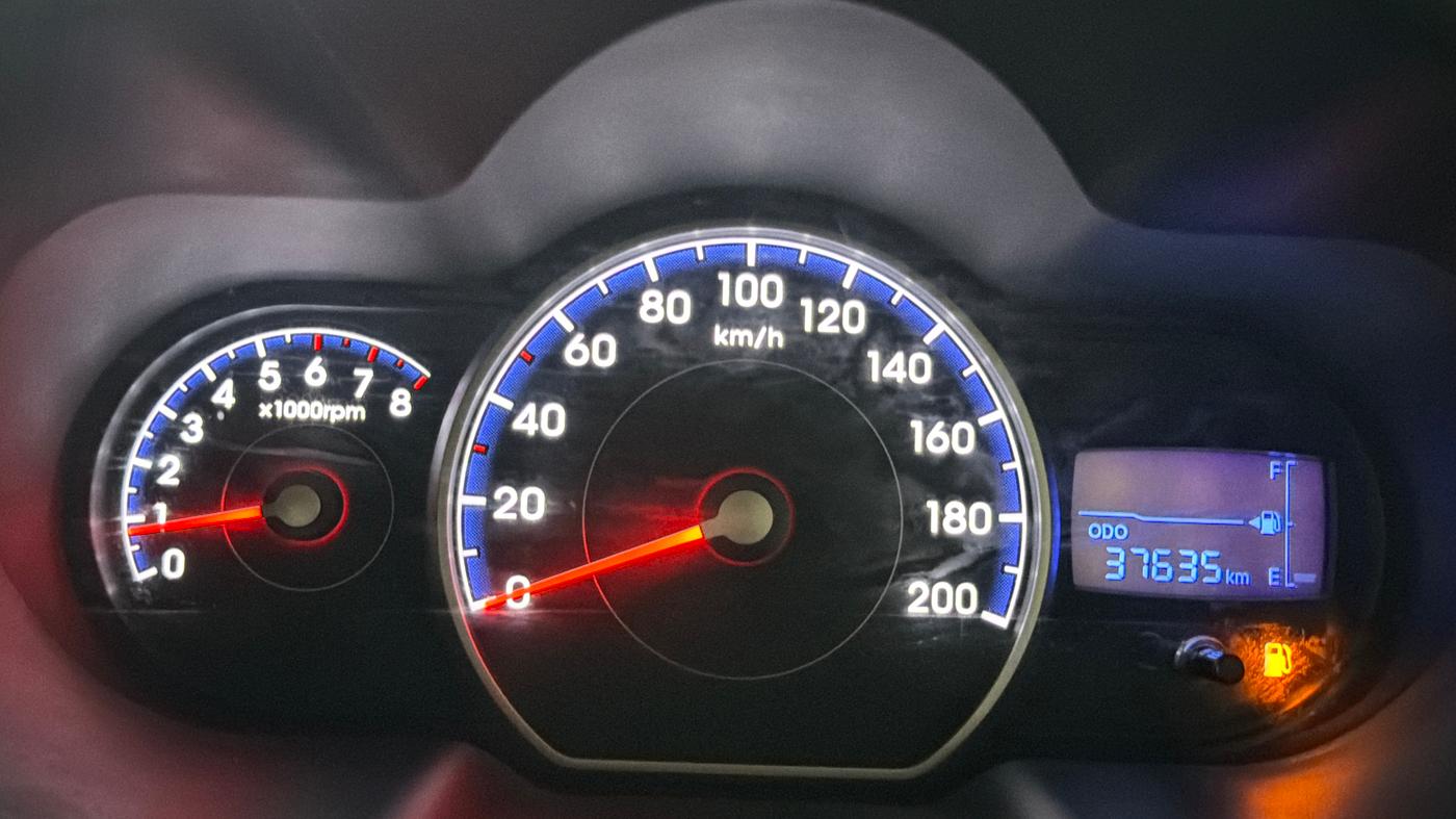 2015 Hyundai i10 MAGNA 1.1, Petrol, Manual, 37,575 km, Odometer Image