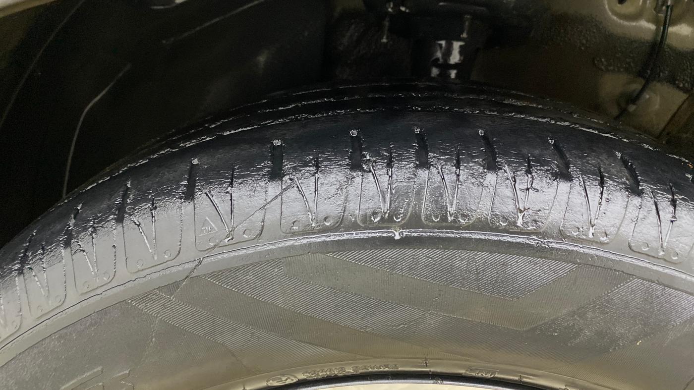 2020 KIA SONET GTX PLUS 1.5 AT, Diesel, Automatic, 62,057 km, Left Front Tyre Tread