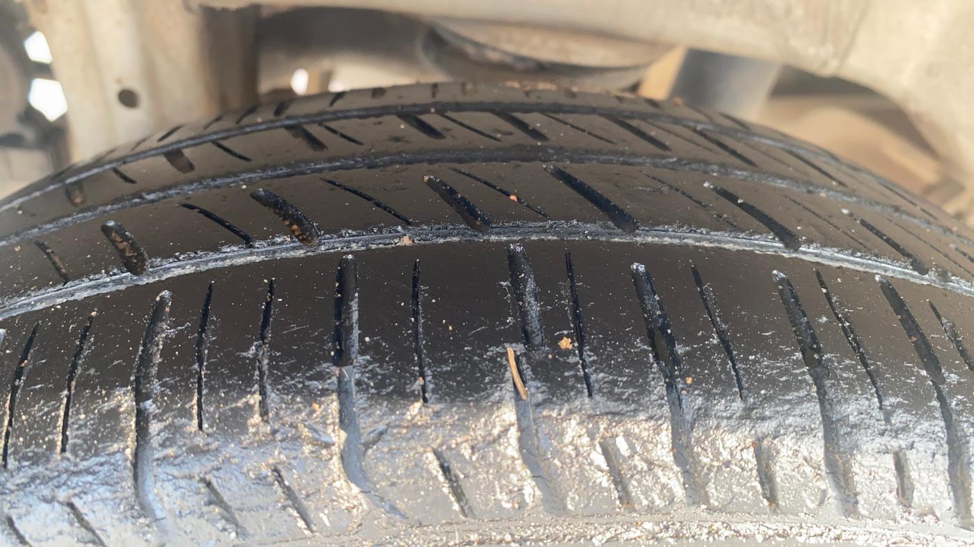 2018 Maruti Alto K10 VXI, CNG, Manual, 82,583 km, Right Rear Tyre Tread