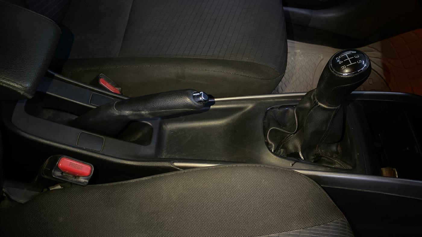 2020 Toyota Glanza G, Petrol, Manual, 62,821 km, Gear Lever