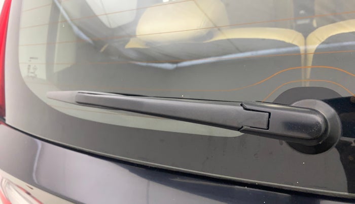 2021 Maruti XL6 ALPHA MT, Petrol, Manual, 38,916 km, Rear Wiper