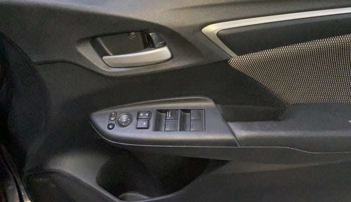 2019 Honda WR-V 1.2L I-VTEC VX MT, Petrol, Manual, 66,965 km, Driver Side Door Panels Control