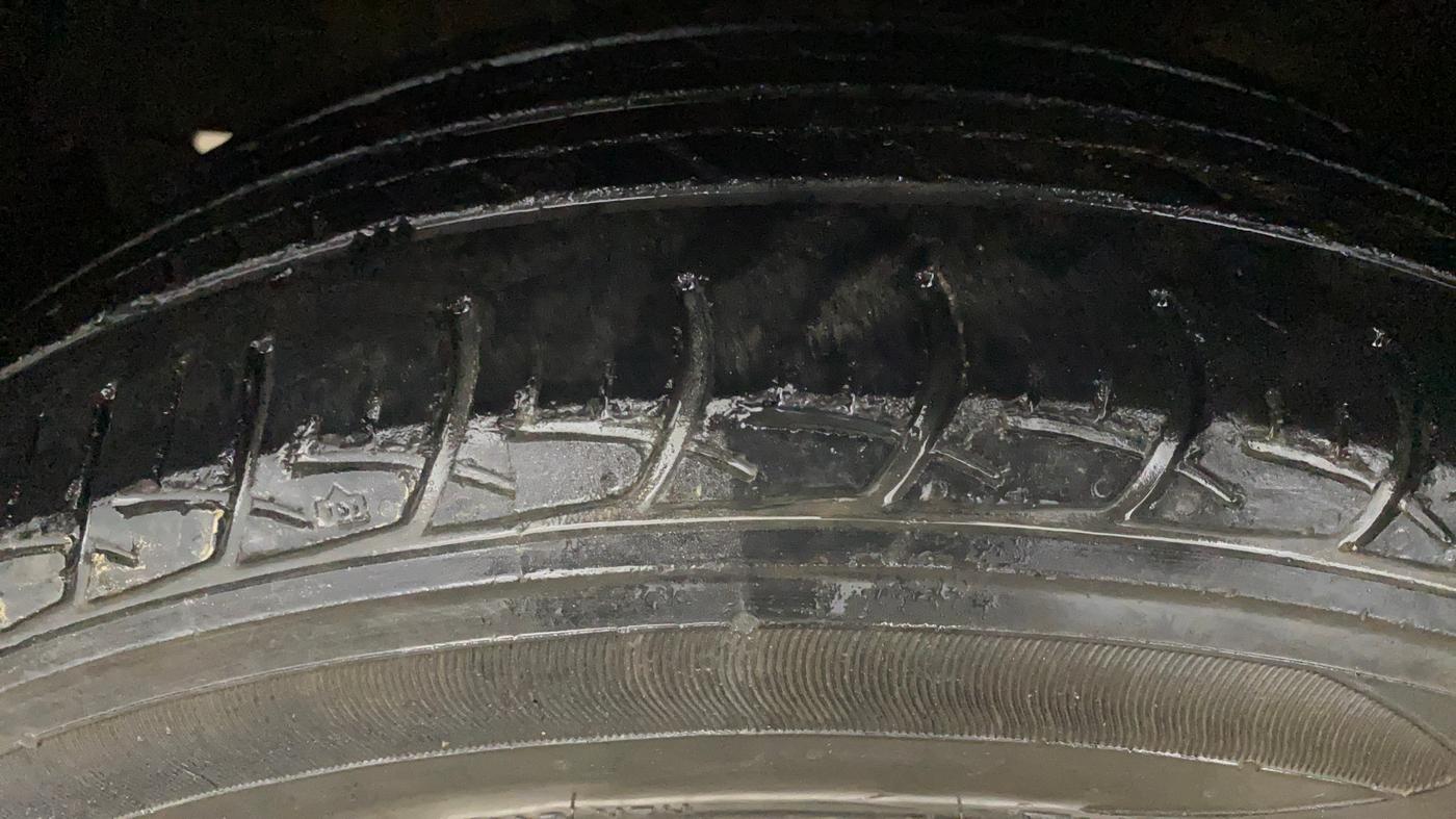2018 Maruti Baleno DELTA PETROL 1.2, Petrol, Manual, 60,414 km, Left Front Tyre Tread