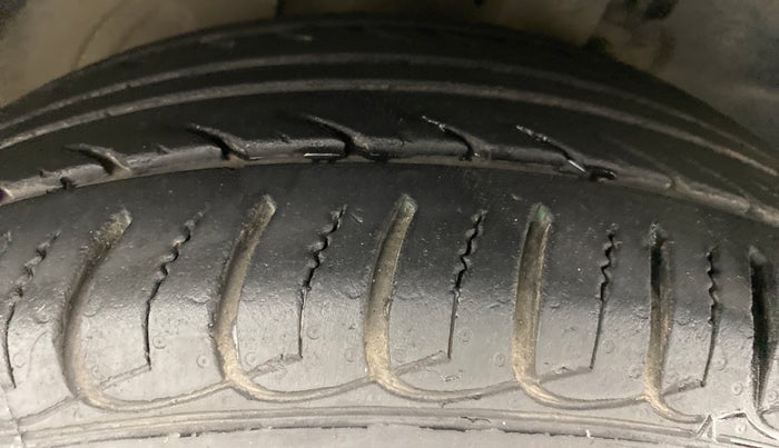 2020 Ford Ecosport 1.5 TITANIUM PLUS TI VCT AT, Petrol, Automatic, 25,769 km, Left Front Tyre Tread