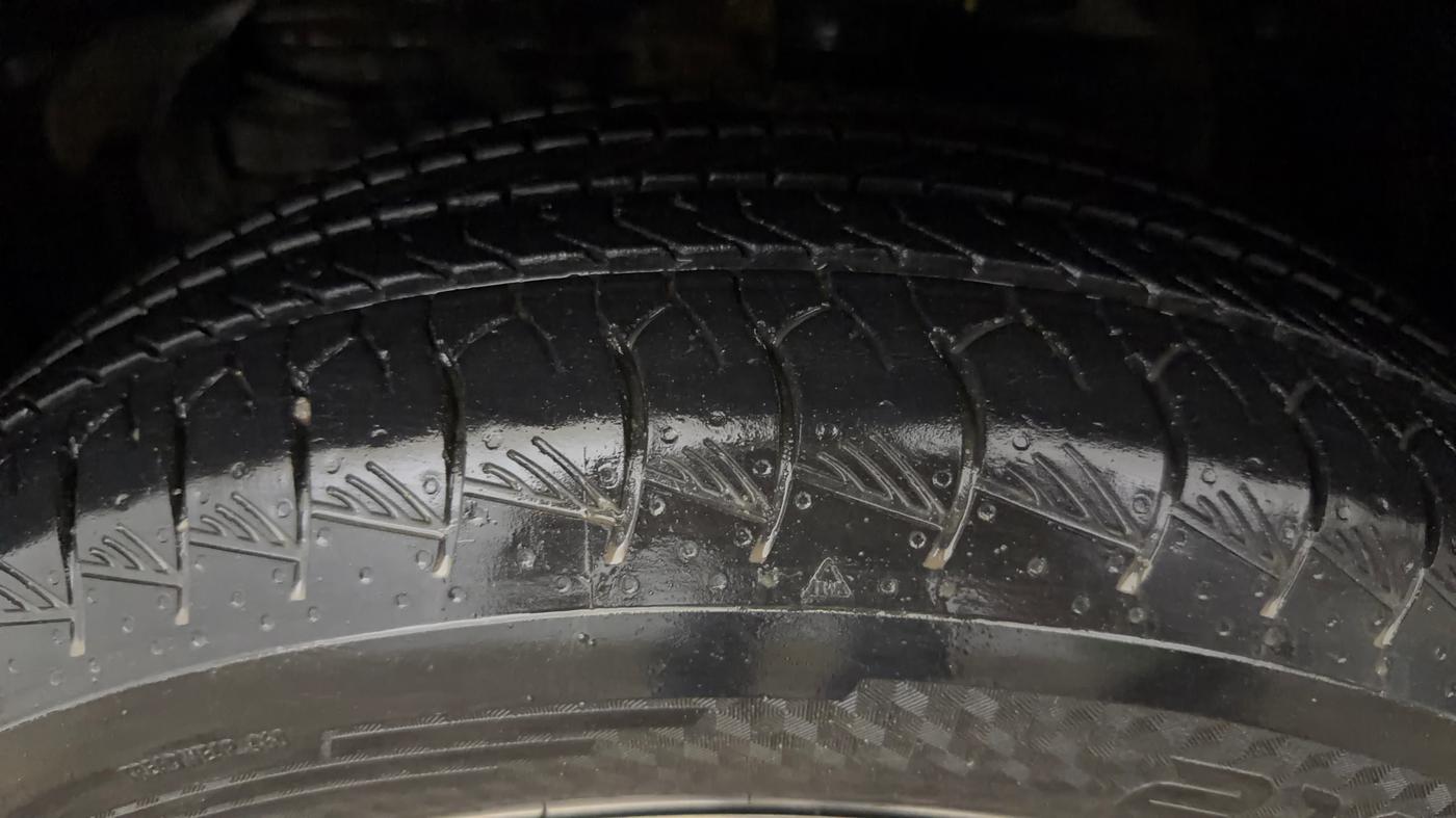 2023 Maruti Grand Vitara ZETA PLUS  HYBRID ECVT, Hybrid, Automatic, 75,590 km, Left Front Tyre Tread