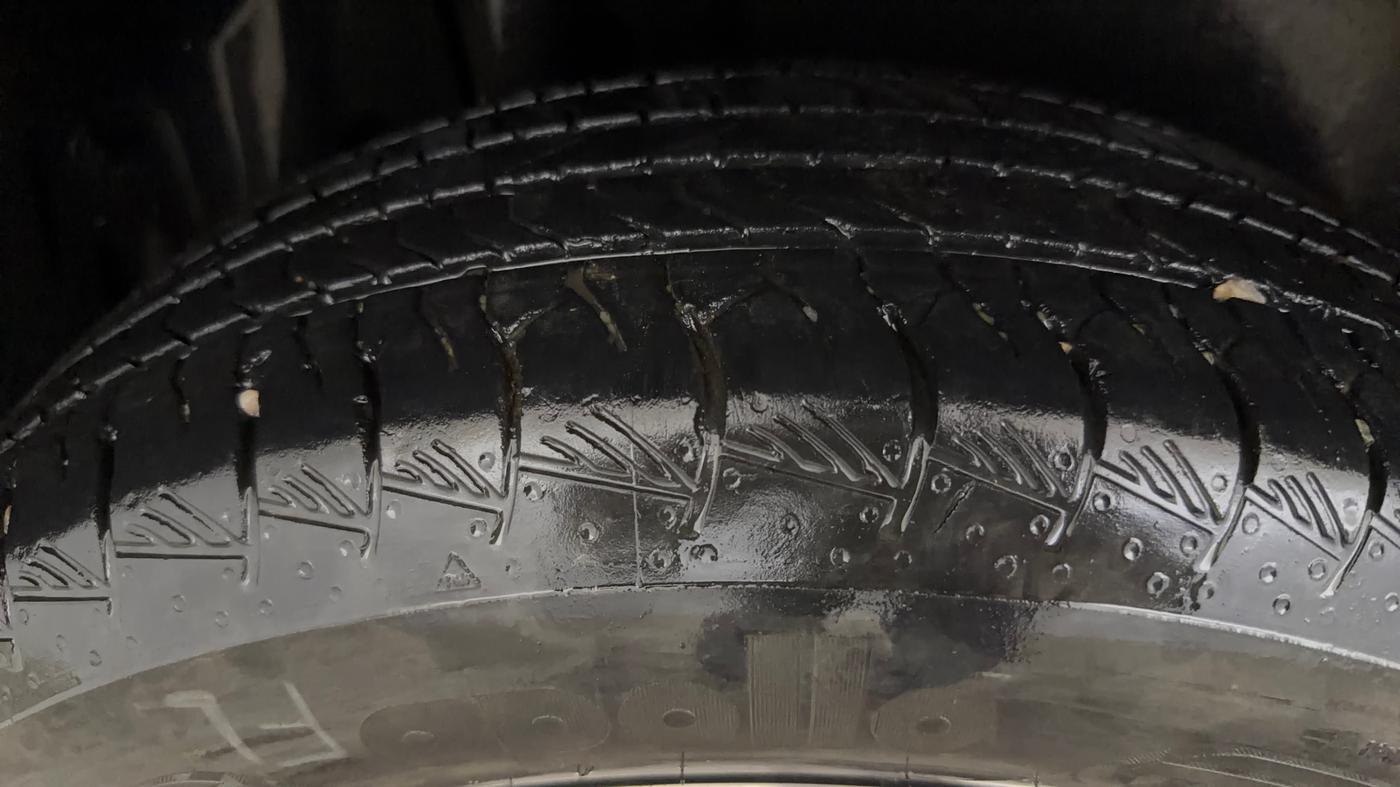 2023 Maruti Grand Vitara ZETA PLUS  HYBRID ECVT, Hybrid, Automatic, 75,590 km, Right Rear Tyre Tread