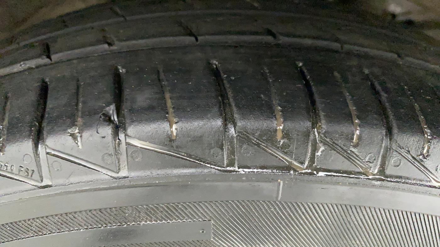 2021 Maruti Alto LXI CNG, CNG, Manual, 27,451 km, Right Rear Tyre Tread