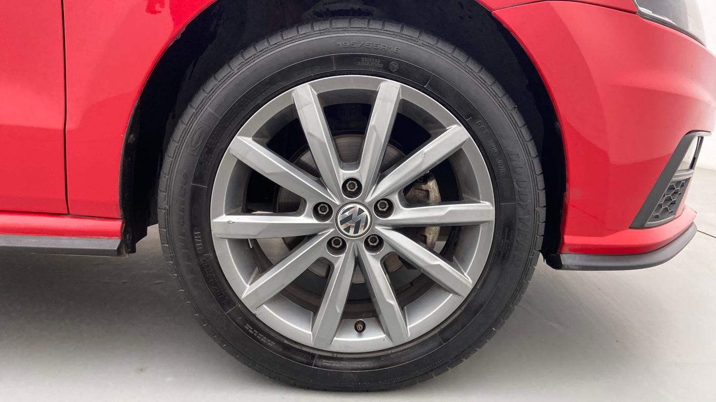 2019 Volkswagen Polo GT TSI 1.2 PETROL AT, Petrol, Automatic, 86,624 km, Right Front Wheel