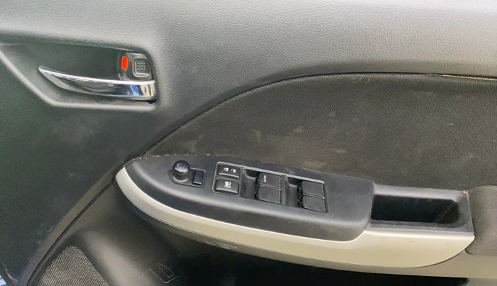 2016 Maruti Baleno DELTA PETROL 1.2, Petrol, Manual, 38,867 km, Driver Side Door Panels Control