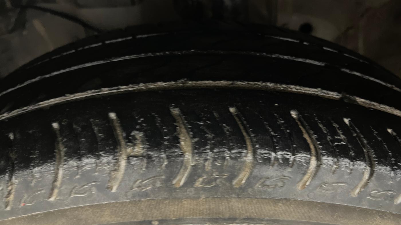 2020 Honda Amaze 1.2L I-VTEC V, Petrol, Manual, 54,513 km, Left Front Tyre Tread