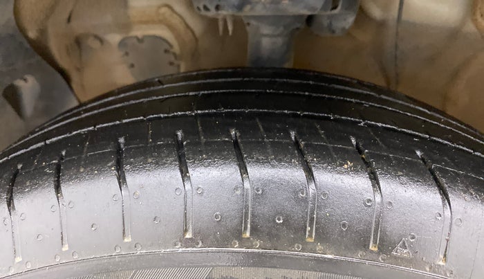 2021 Hyundai Creta S 1.5 PETROL, Petrol, Manual, 32,025 km, Left Front Tyre Tread