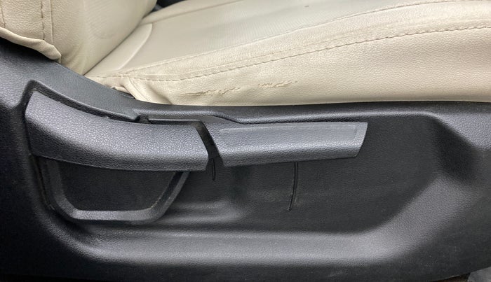 2021 Hyundai Creta S 1.5 PETROL, Petrol, Manual, 32,025 km, Driver Side Adjustment Panel