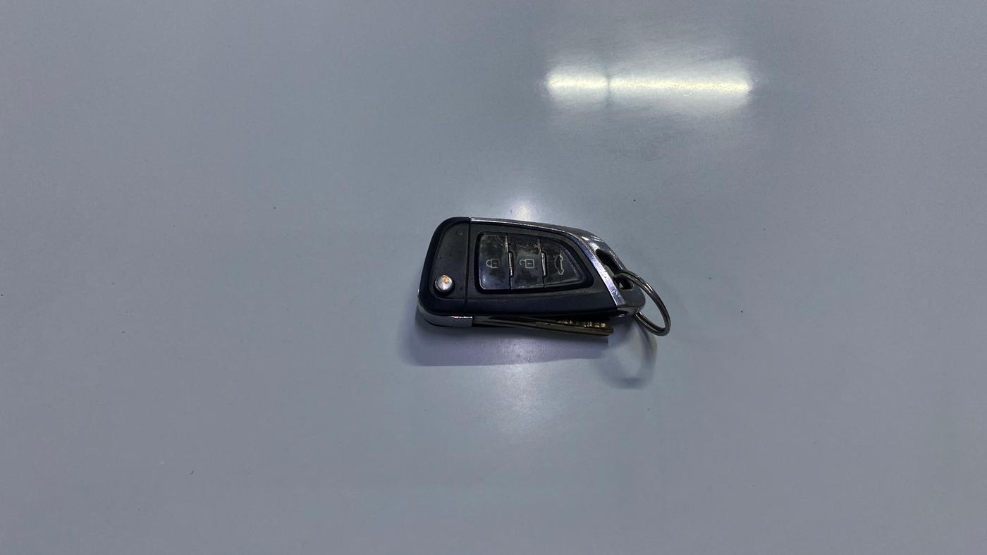 2013 Hyundai i10 ERA 1.1, Petrol, Manual, 83,476 km, Key Close Up