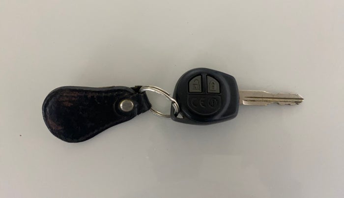 2017 Maruti IGNIS DELTA 1.2 AMT, Petrol, Automatic, 34,088 km, Key Close Up