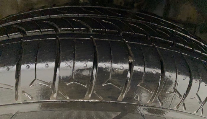 2019 Maruti New Wagon-R LXI CNG 1.0, CNG, Manual, 66,245 km, Left Rear Tyre Tread