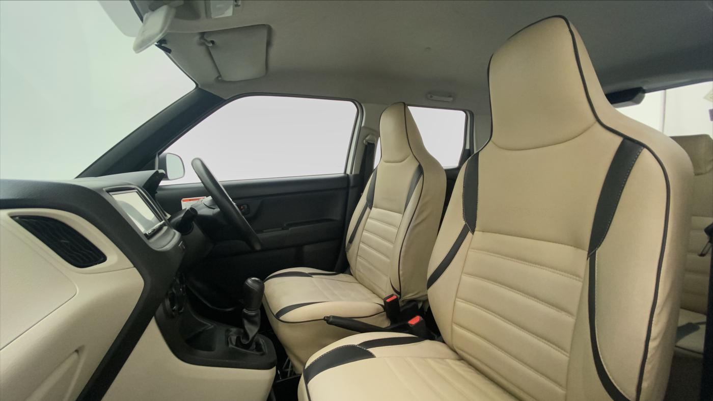 2019 Maruti New Wagon-R LXI CNG 1.0, CNG, Manual, 66,245 km, Right Side Front Door Cabin