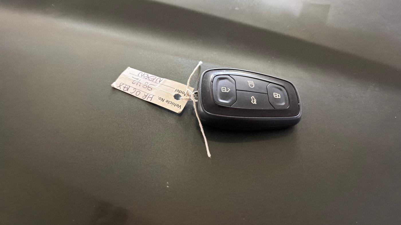 2021 Tata NEXON XZA PLUS SUNROOF PETROL, Petrol, Automatic, 73,686 km, Key Close Up