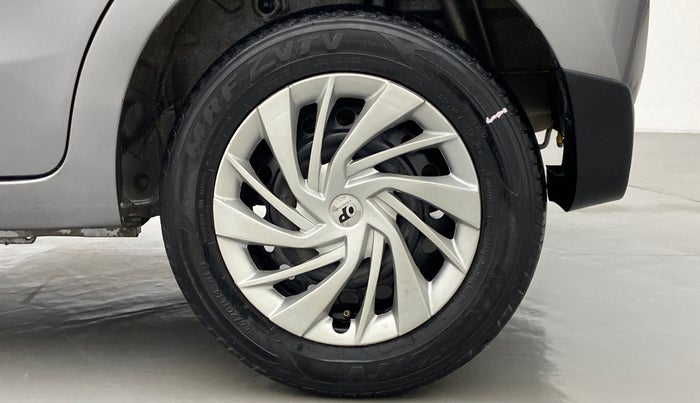 2015 Maruti Celerio VXI AT, Petrol, Automatic, 1,21,969 km, Left Rear Wheel