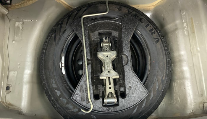 2015 Maruti Celerio VXI AT, Petrol, Automatic, 1,21,969 km, Spare Tyre