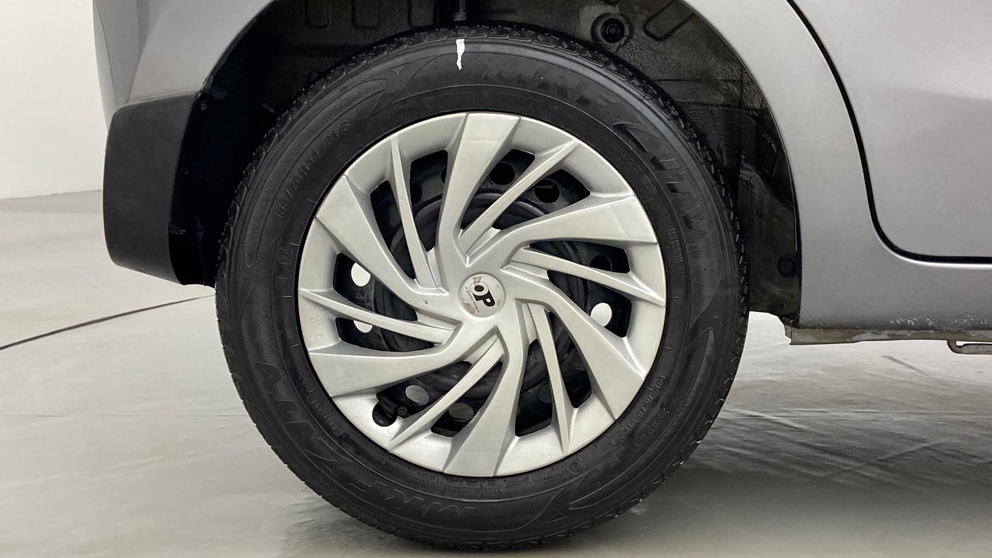 2015 Maruti Celerio VXI AT, Petrol, Automatic, 1,21,969 km, Right Rear Wheel
