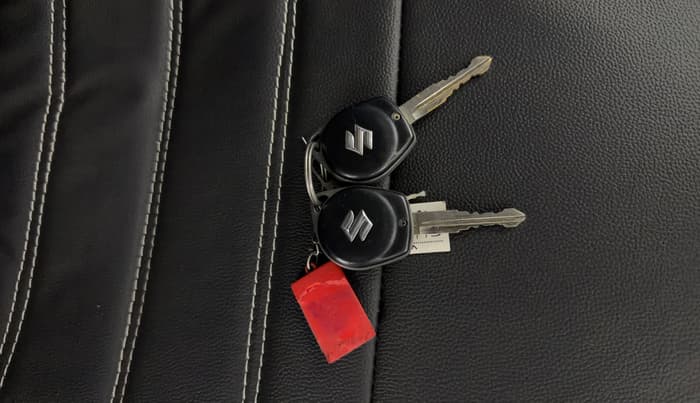 2021 Maruti Swift VXI, Petrol, Manual, 28,983 km, Key Close Up