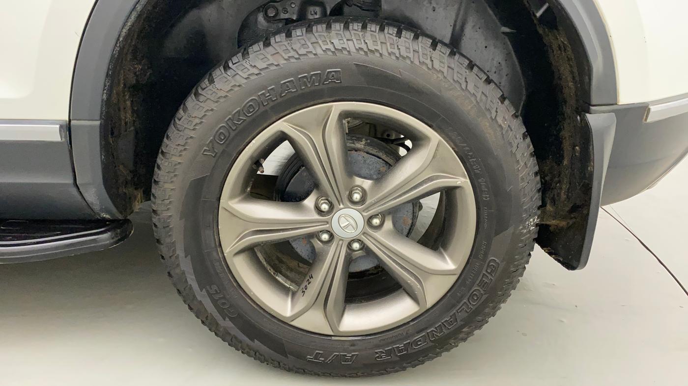2019 Tata Harrier XZ 2.0L DUAL TONE, Diesel, Manual, 65,221 km, Left Rear Wheel