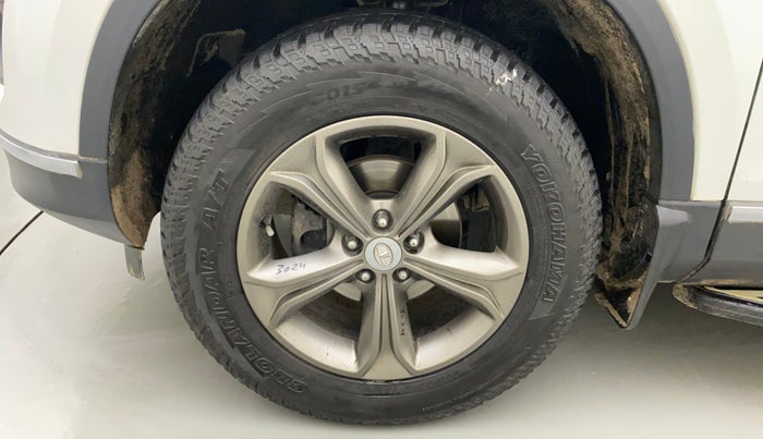 2019 Tata Harrier XZ 2.0L DUAL TONE, Diesel, Manual, 65,221 km, Left Front Wheel